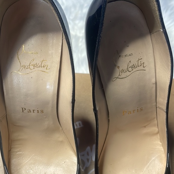 Christian Louboutin Black Patent Pumps - Picture 5 of 16